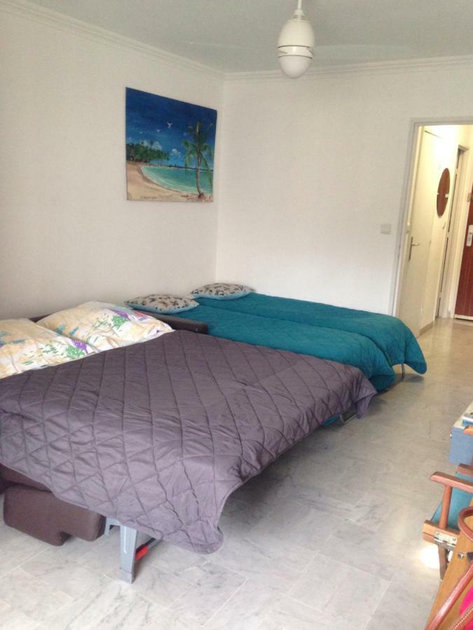 Ferienwohnung Les Caroubiers Roquebrune-Cap-Martin Exterior foto
